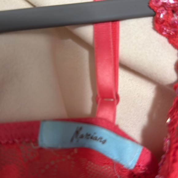 Lace and sequin dress - Picture 5 of 5